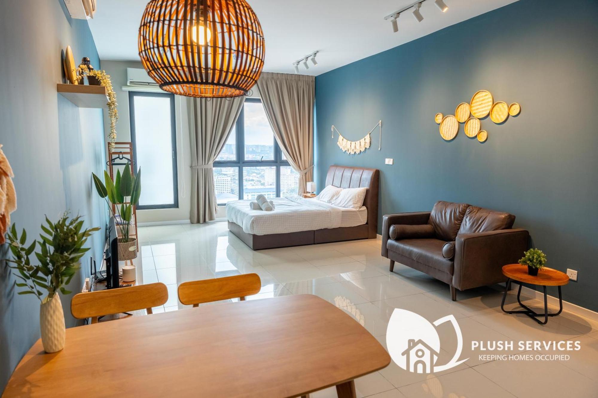 Highpark Suites At Petaling Jaya, Kelana Jaya By Plush Exterior photo