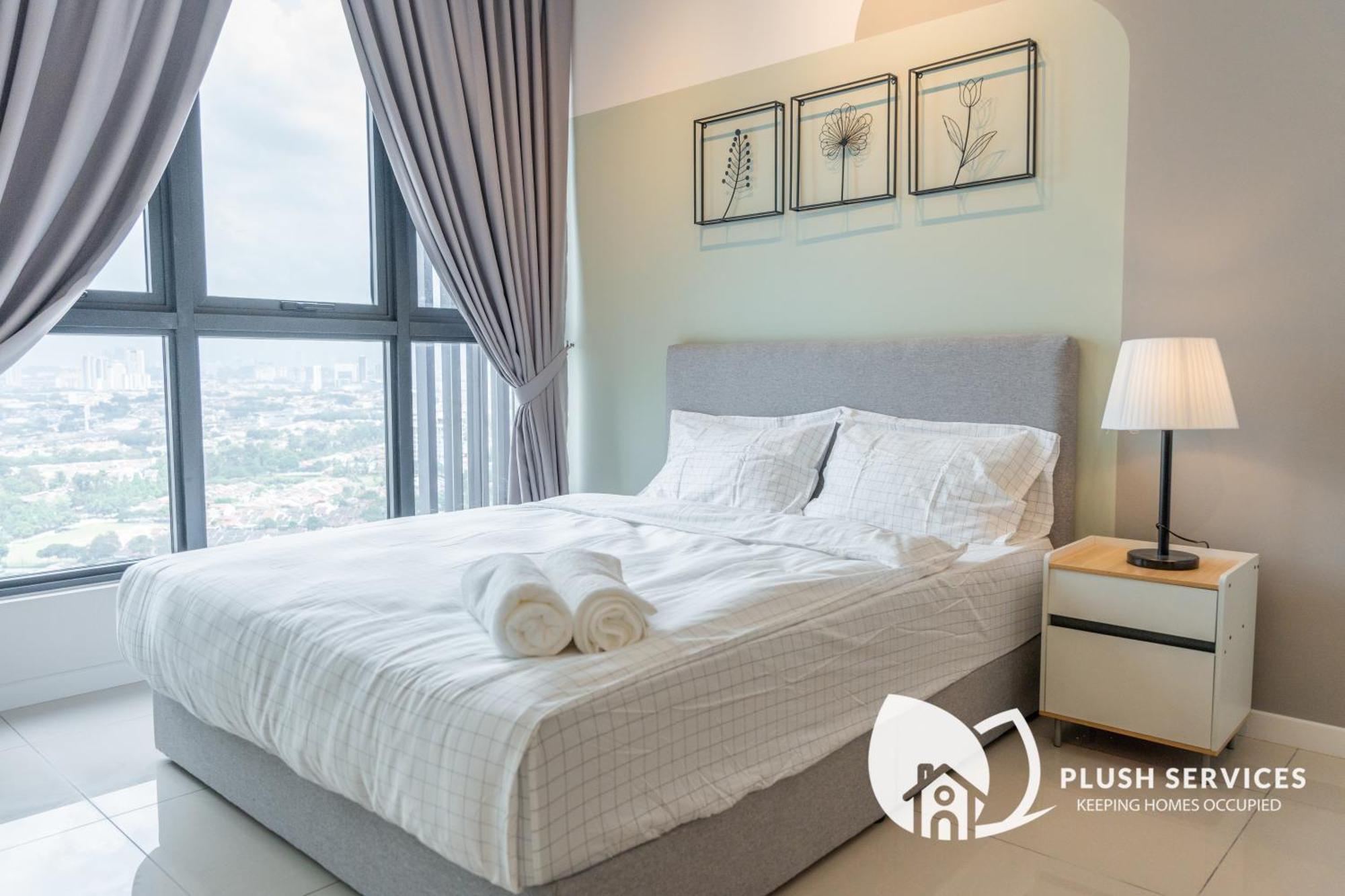 Highpark Suites At Petaling Jaya, Kelana Jaya By Plush Exterior photo