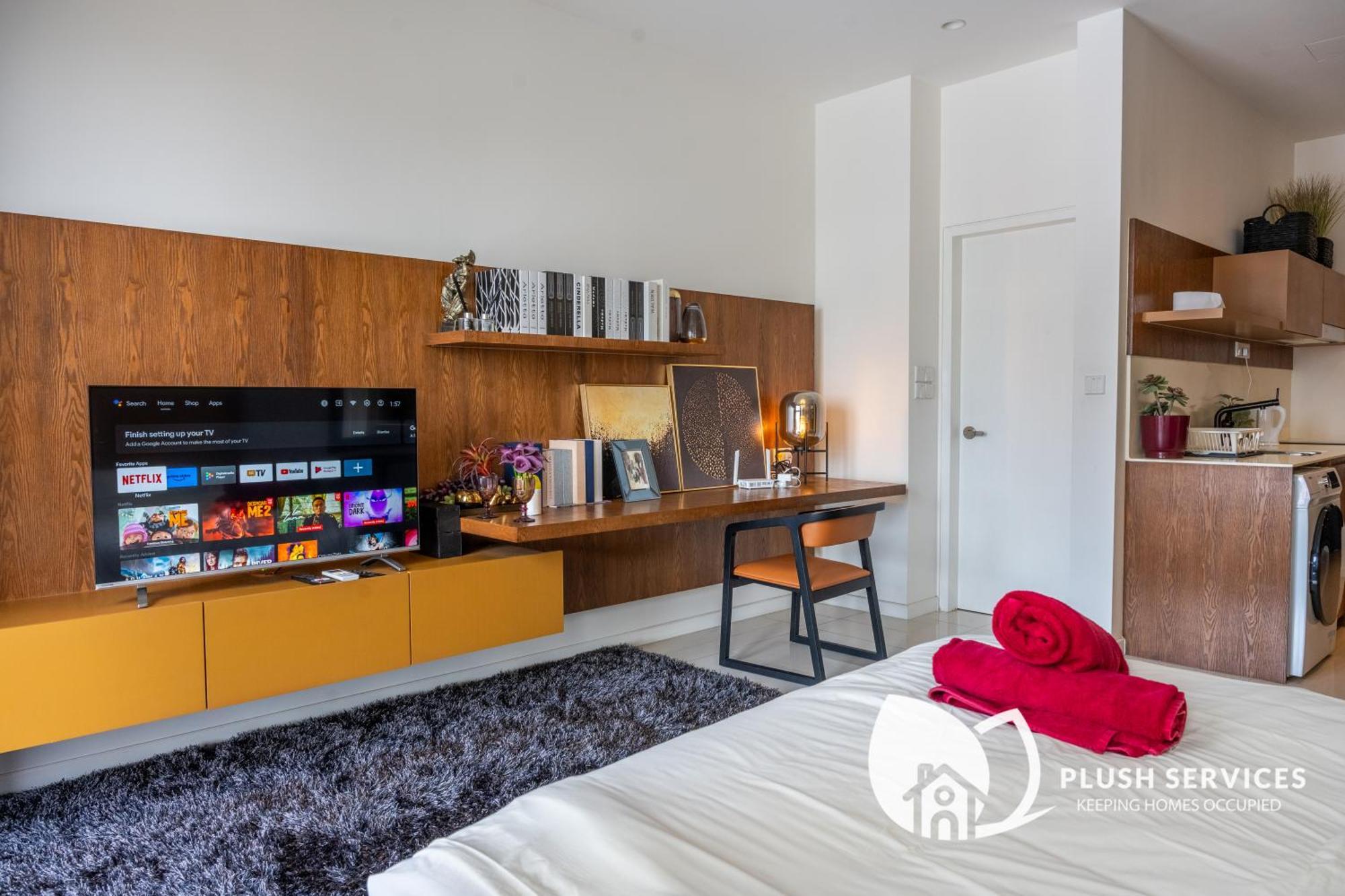 Highpark Suites At Petaling Jaya, Kelana Jaya By Plush Exterior photo